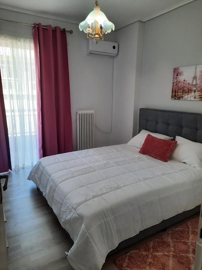 Villys Apartment Kalamata Esterno foto